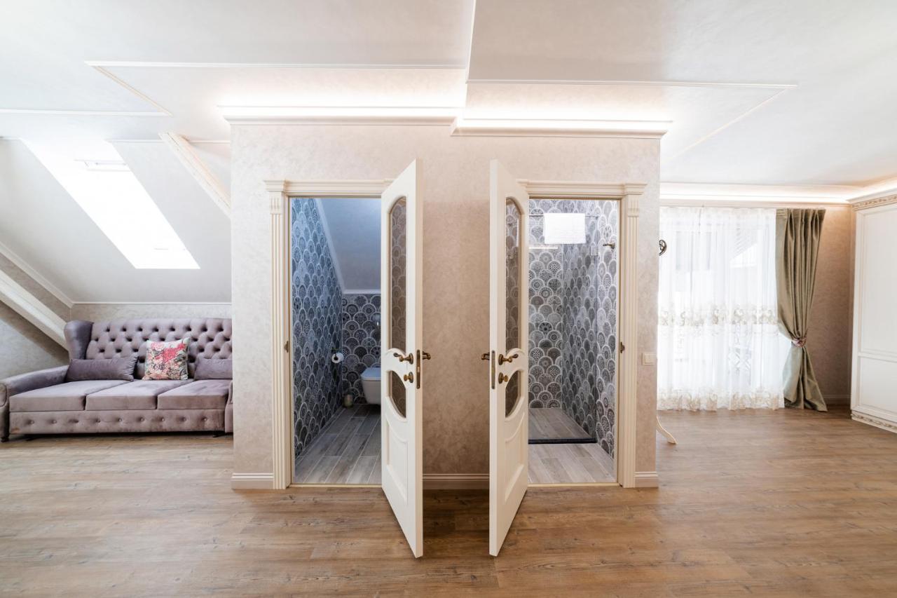 Vip Apartment On Duhnovicha Street .Free Parking. Uzhhorod Luaran gambar
